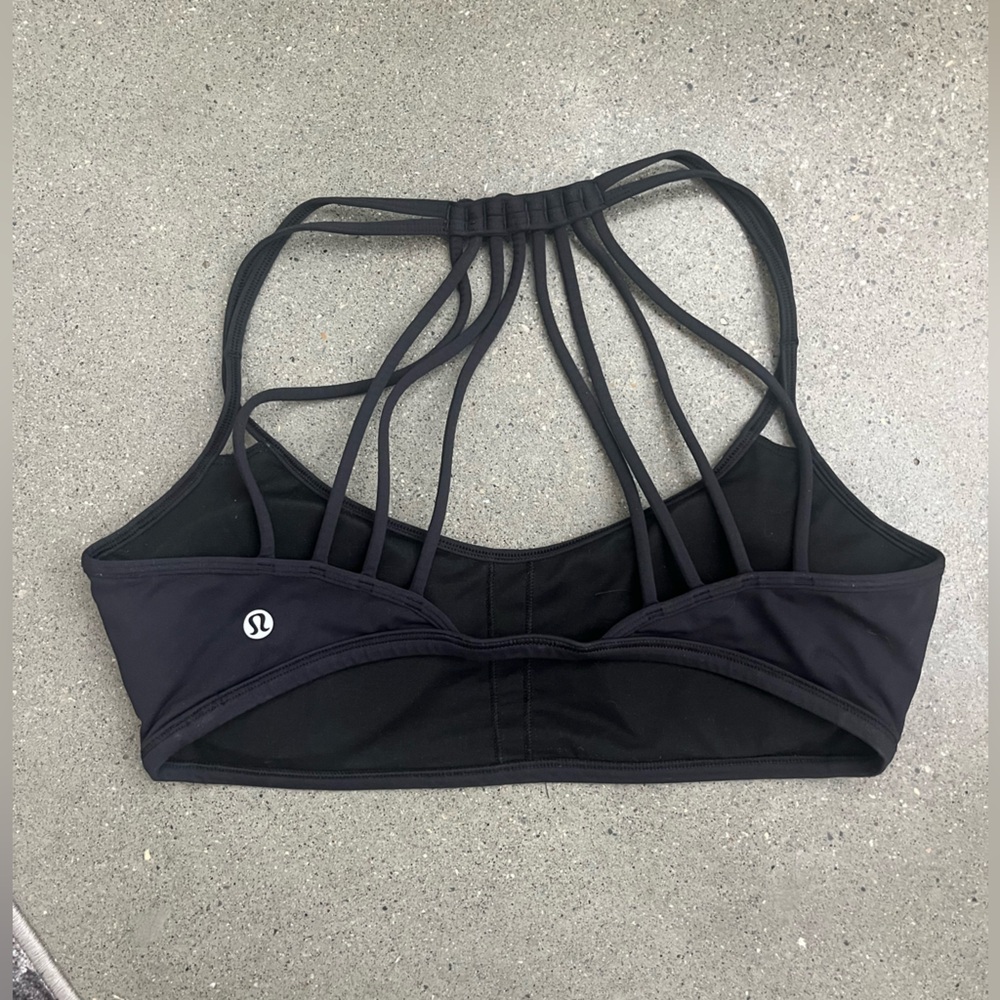 Lululemon Lighten Up Bra - Picture 4 of 5